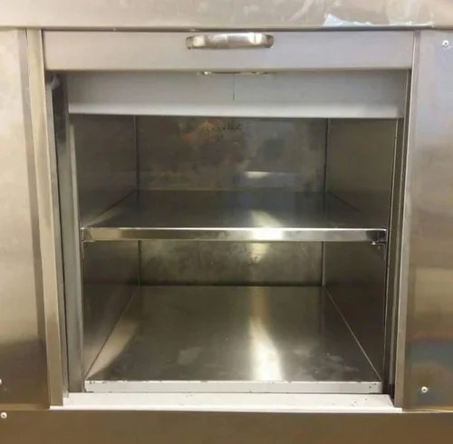 Ss Dumbwaiter Lift - Load Capacity: 150 Kilograms (Kg)
