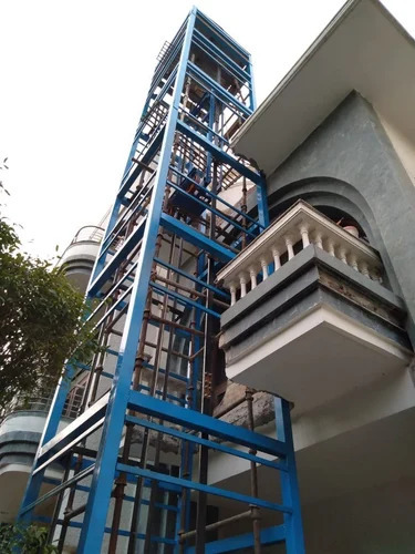 Dda Flat Out Side Passenger Lift - Load Capacity: 500 Kilograms (Kg)