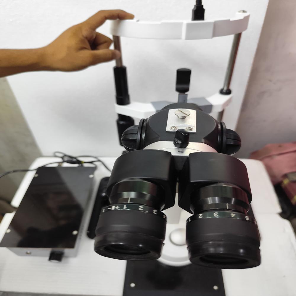 3 Step Slit Lamp - Feature: Good Quality