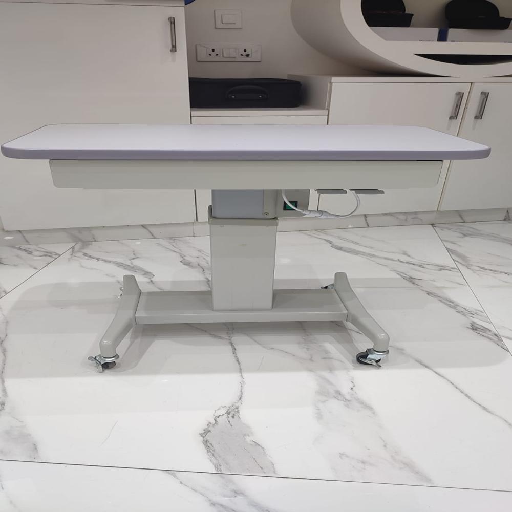 Motorized Table - Dimension (L*w*h): 500(w)x 500(d)x 570(h) Meter (M)