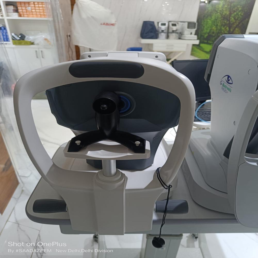 Auto Refractometer R100+ 