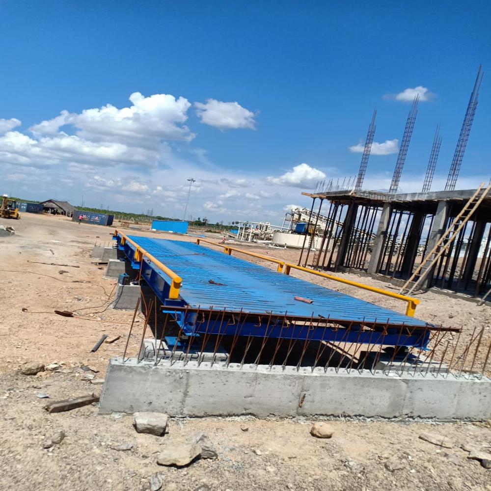 Automatic steel weighbridge