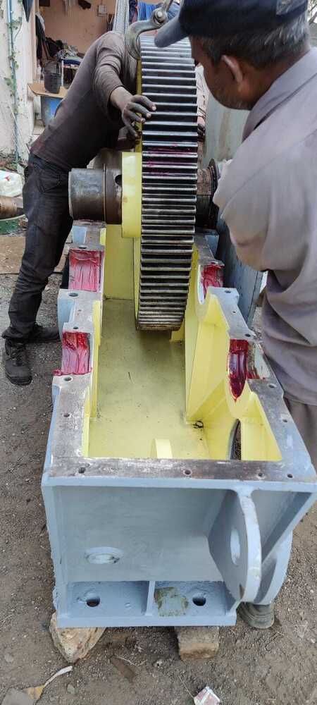 Industrial Mooring Winch - Capacity: 10 Ton/Day