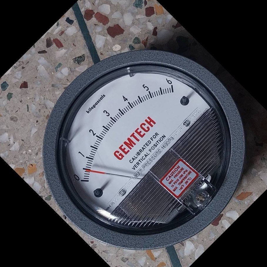 India NO 1  GEMTECH Differential Pressure Gauge