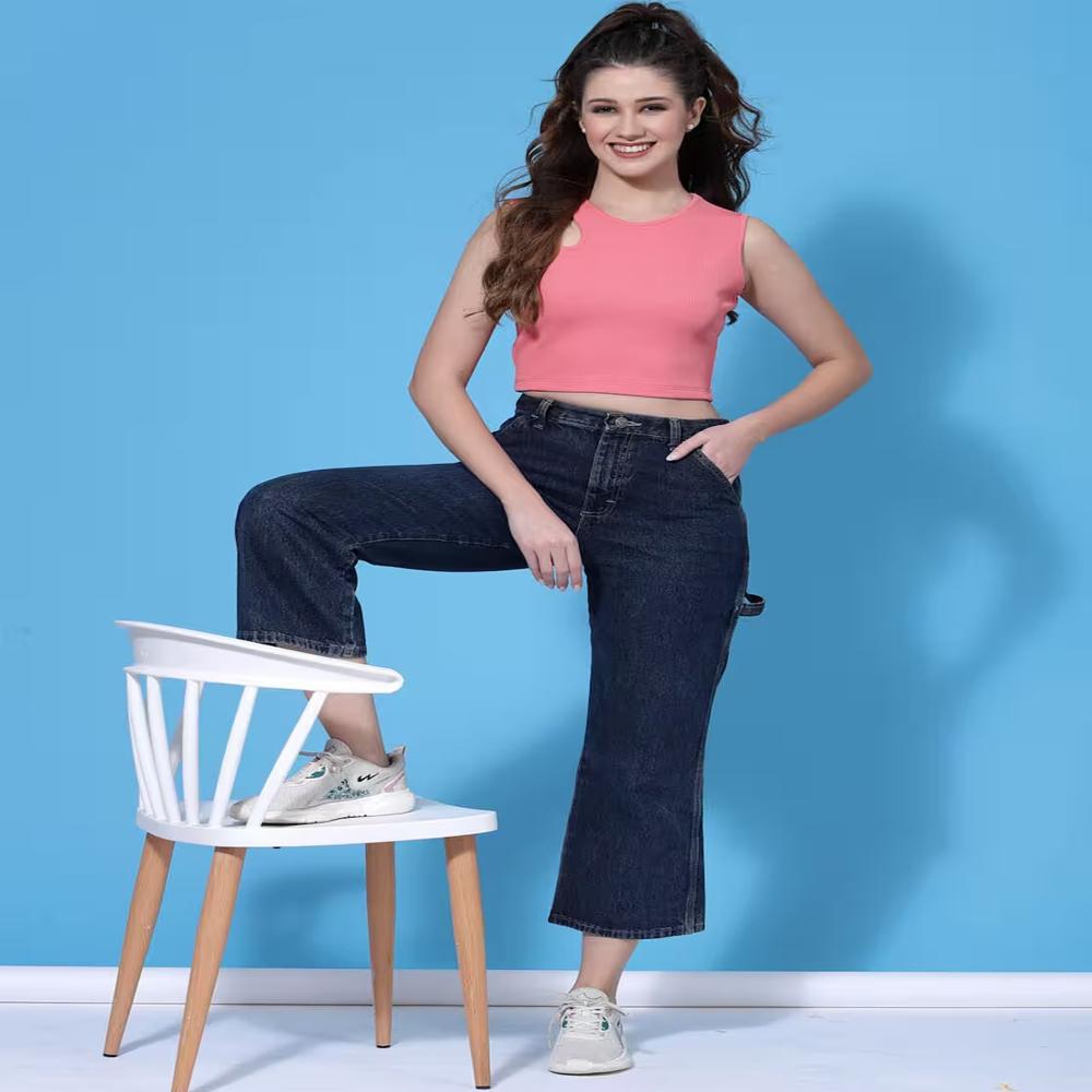 Women Top with Round Neck , Sleeveless