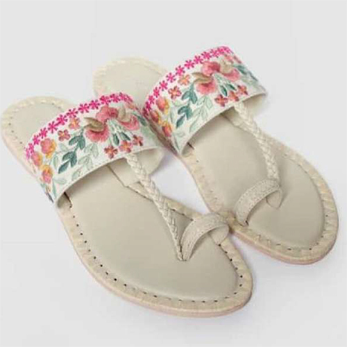 Embroidery Flat Slipper - Attributes: Comfortable & Soft