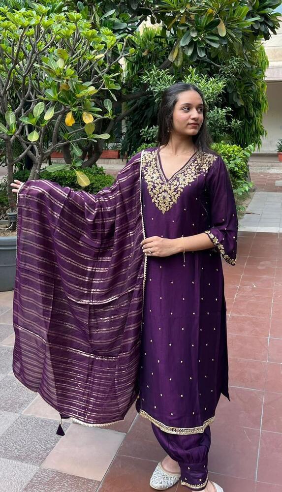 Ladies Baari Suit Set - Color: Purple