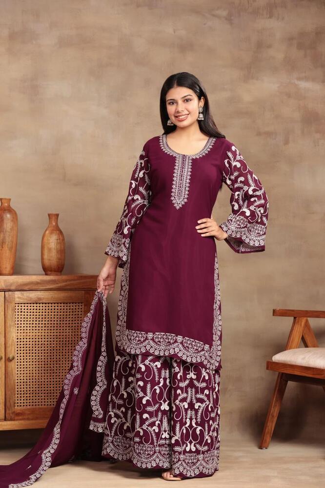 Ladies Georgette Heavy Embroidered Suit Set - Ethnic Region: Indian