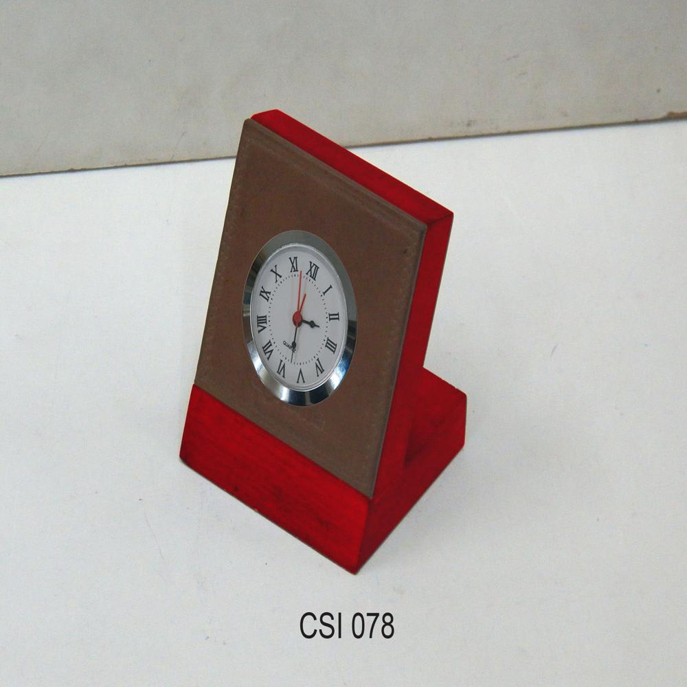 WOODEN CLOCK
