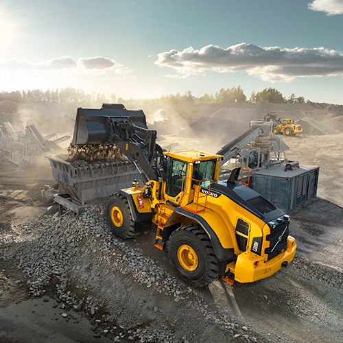 L220h Wheel Loader - Color: Black & Yellow