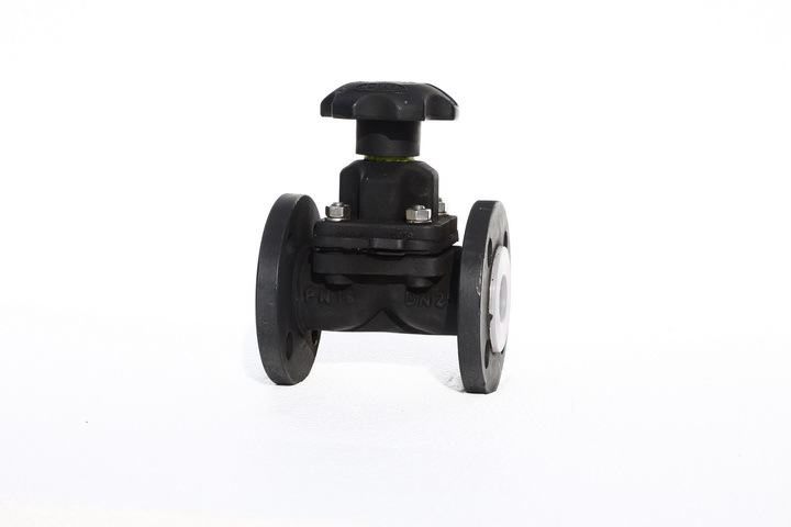 Pfa Lined Diaphragm Valve - Color: As Per Requirements