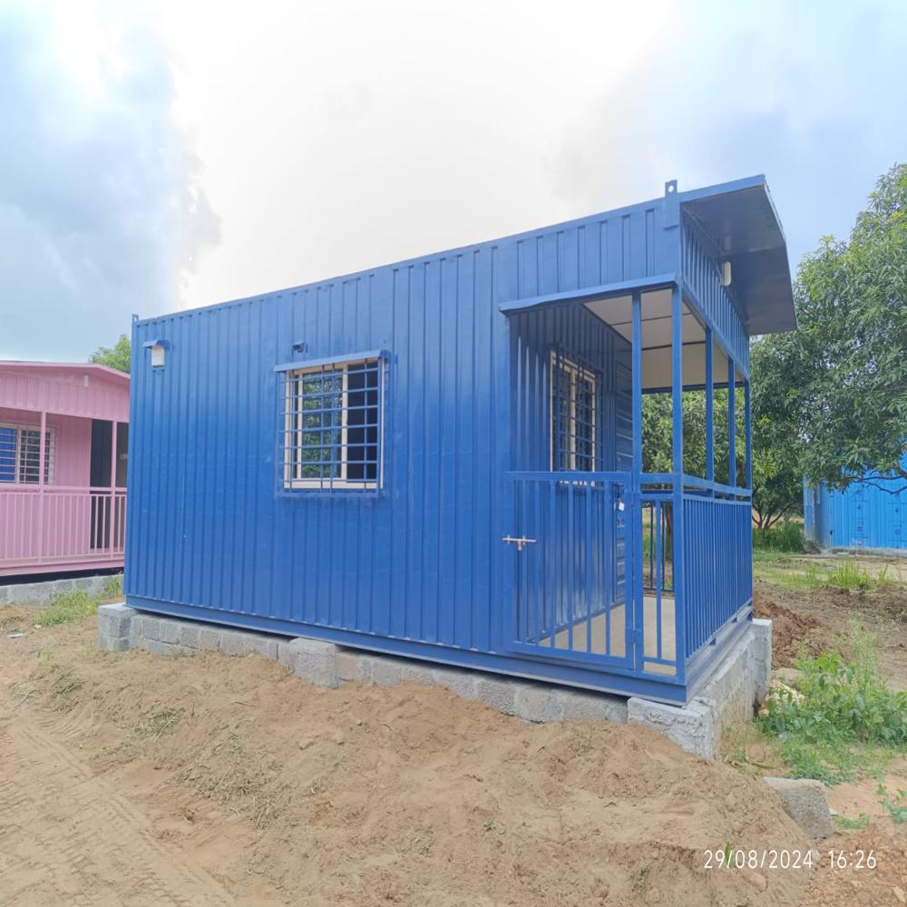 ms prefabricated portable house of size(20'x15 'x8.5) ft