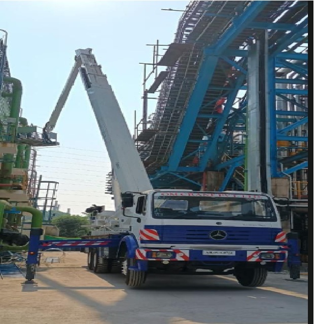 42 Mt Truck Boom Lift Available for Rental