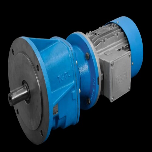 Three Phase 1.5 KW Helical Flange Mounted Geare