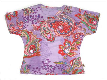 बच्चों के कपड़े