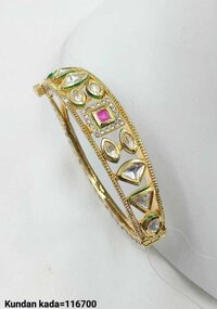 Gold Plated Hand Cuff
