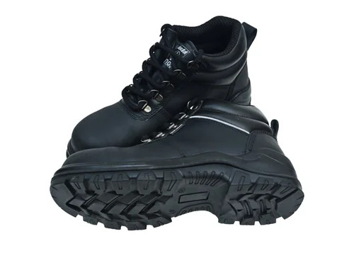 Rival B 402-E Leather Safety Shoes - Color: Black