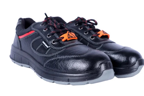 Bolt Black Safety Shoes - Feature: Low Ankle