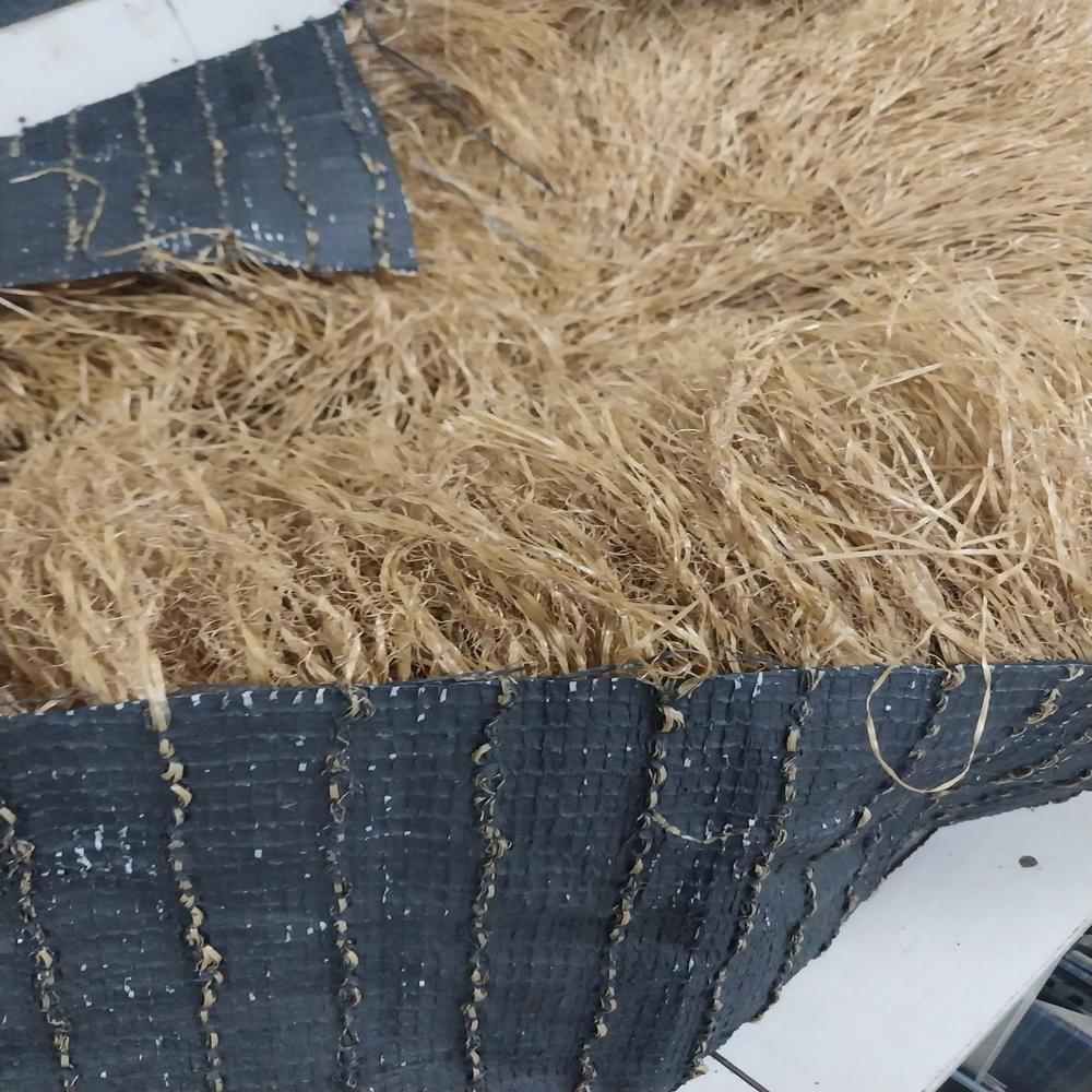 Artificial Thatch Grass For Cafe, Restaurant, Hotels, Hut, Gazebos, Roof & Ceiling - Color: Brown