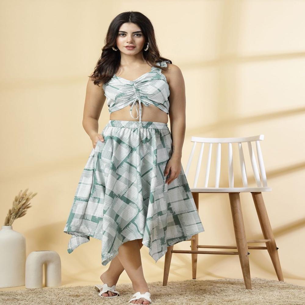 Women Checked Sweetheart - Color: Green
