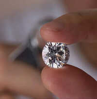 Round Shape Lab Grown Diamond - Density: 10 Gram Per Cubic Centimeter(g/cm3)