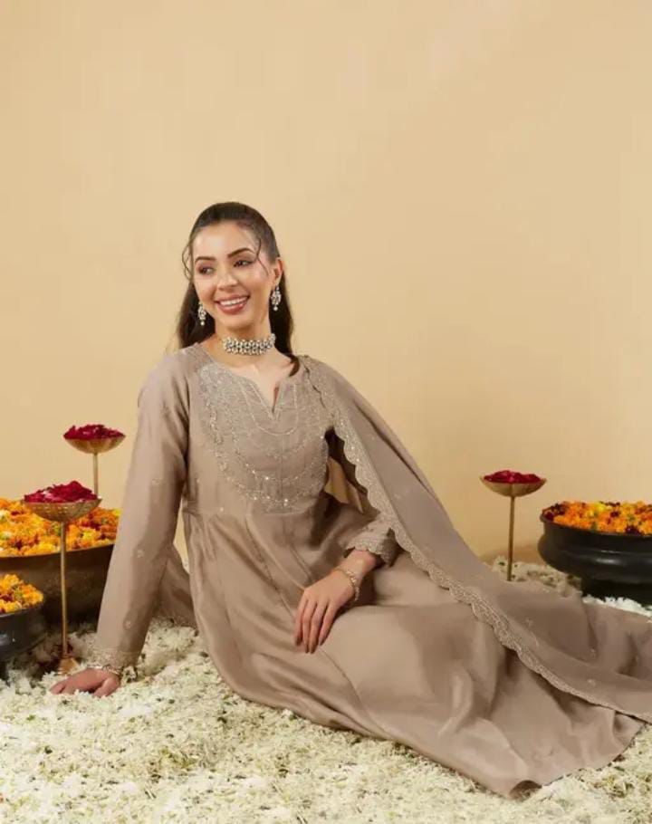 Ladies Designer Kurti