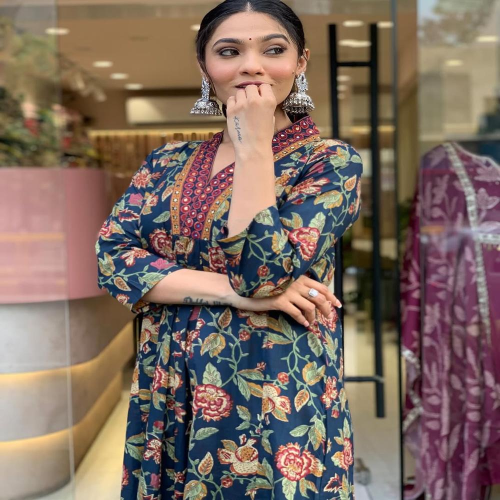 Ladies Anarkali Suit