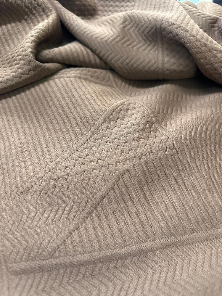 Quilted Jacquard Fabric - Attributes: Washable