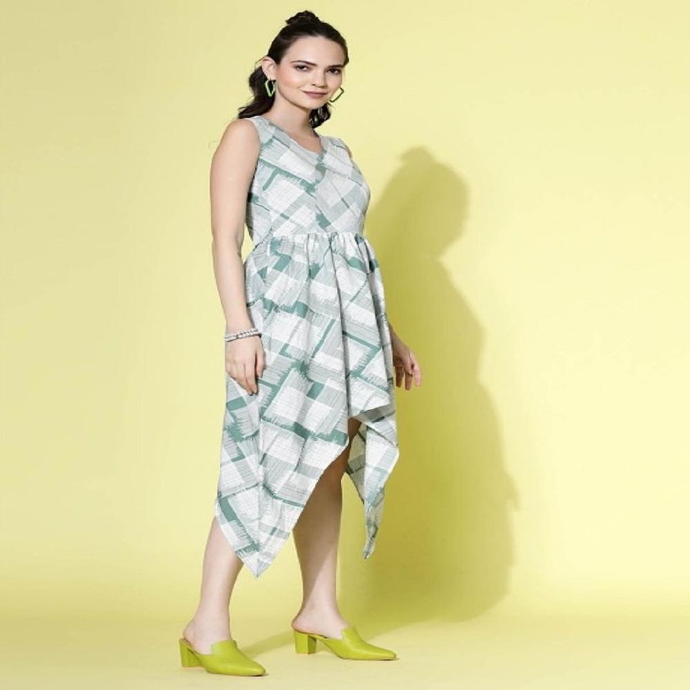 Women Geometric Checked V-Neck Fit & Flare Dress
