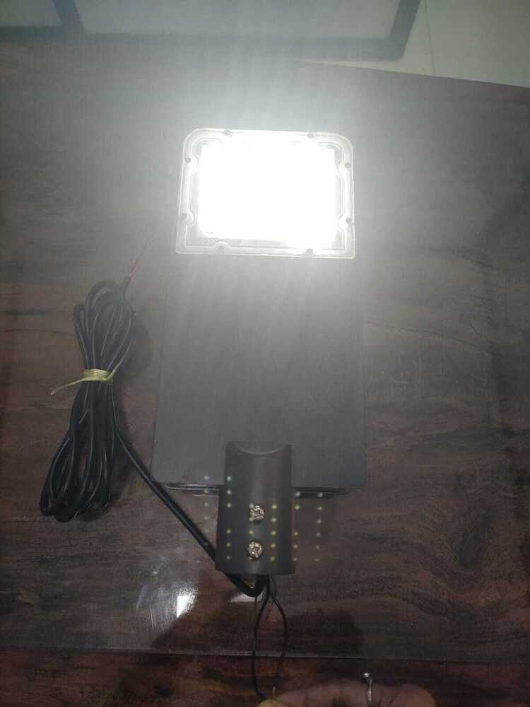 Semi Integrated Solar Street Light