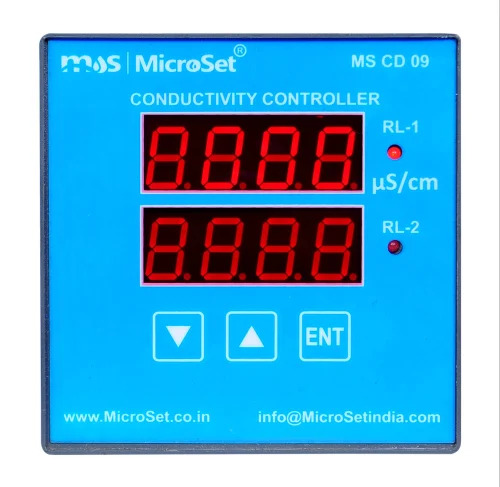 Online Conductivity Indicating Controller Transmitter - Accuracy: +- 1 %