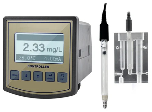 Residual Chlorine Analyzer - Accuracy: Better Than +- 1 %