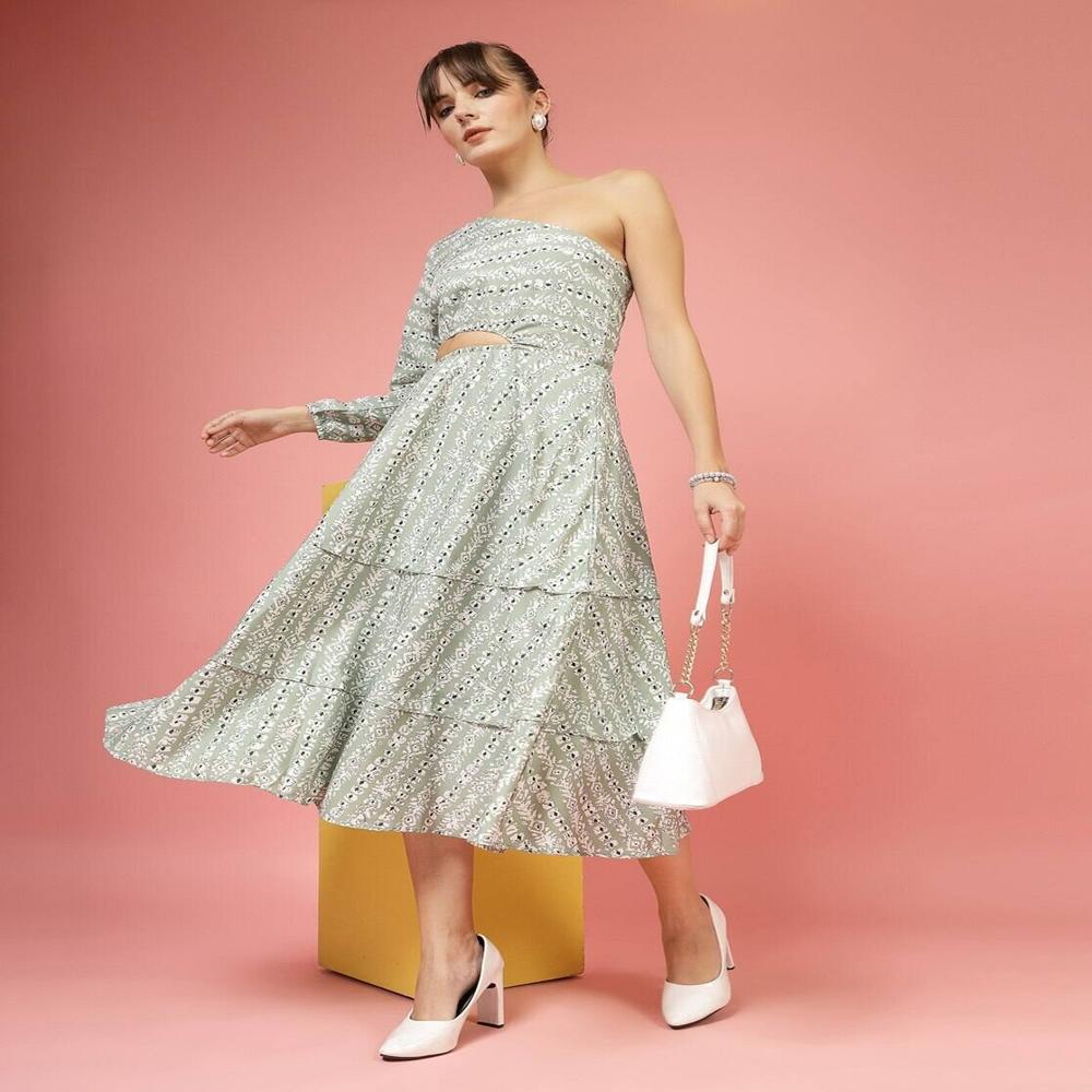Women Floral Dress - Color: Grey