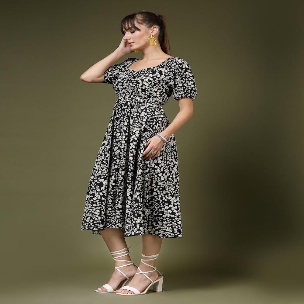 Women Flare Dress - Color: Black
