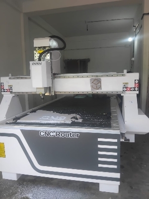 Cnc Router Machine - Capacity: 3 Kilowatt