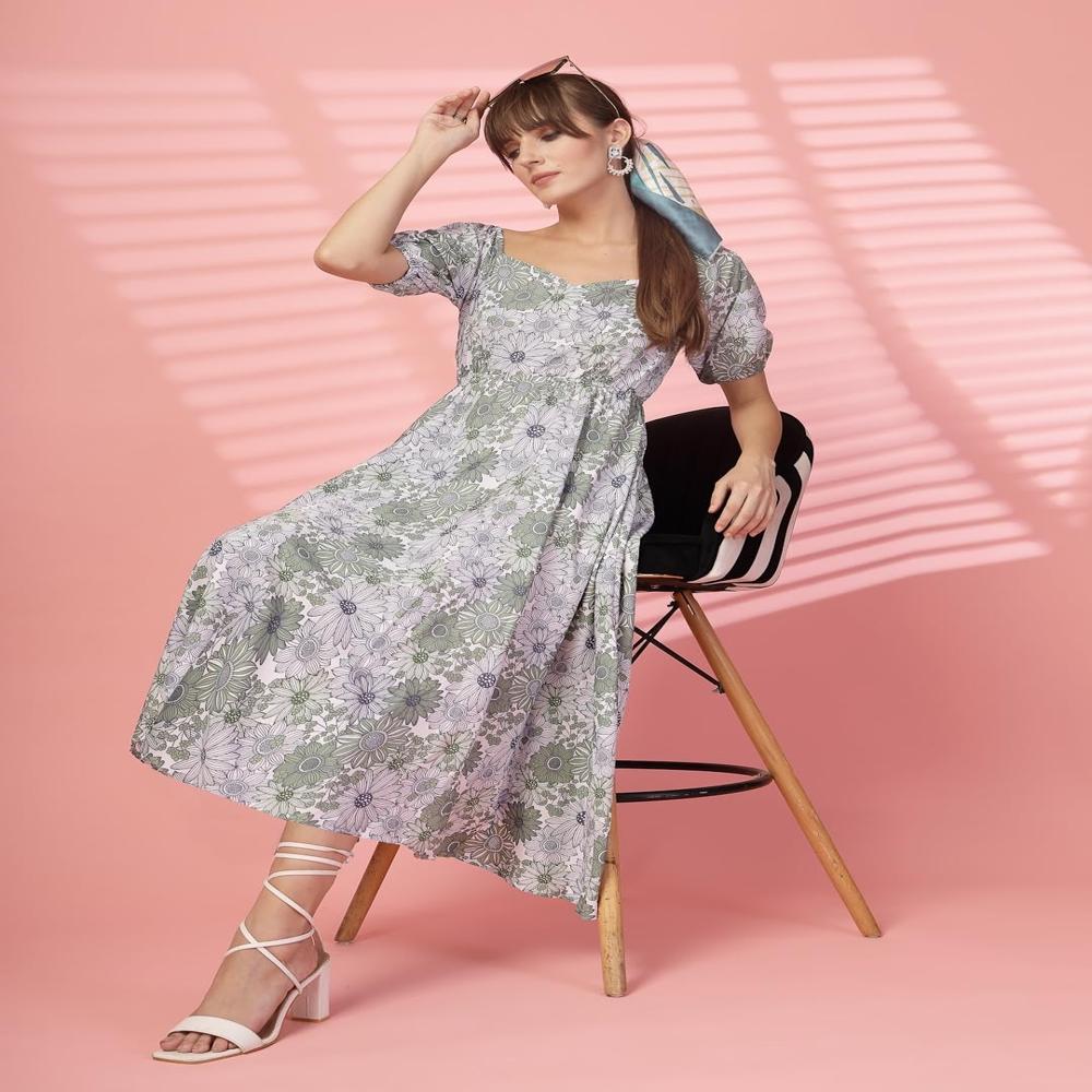Floral Round Neck Pink Dresses