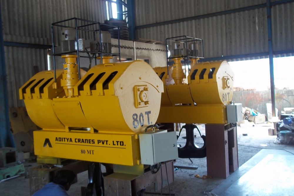 80 Ton Motorised Hook Block