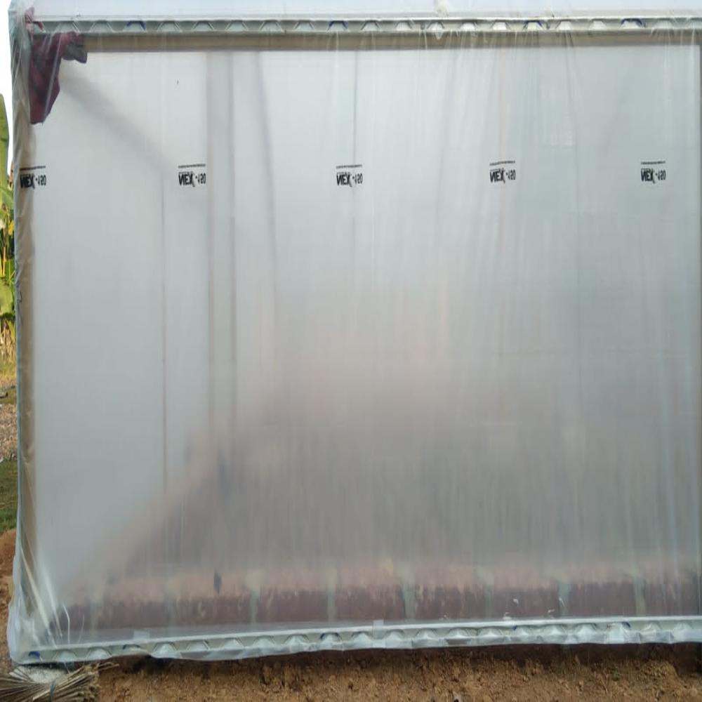 Greenhouse Shed - Capacity: 5+ Person