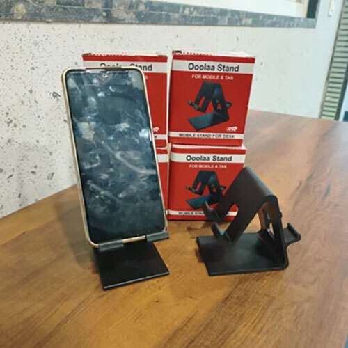 Oola Plastic Mobile Stand