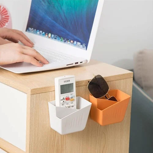 Double Pocket Wall Mount - Body Material: Plastic