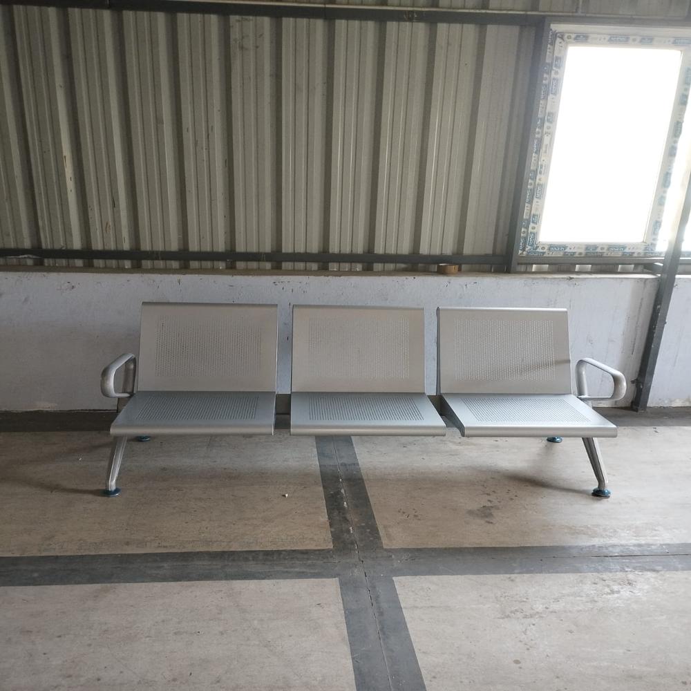 Metro Three Seater Chair