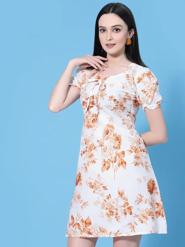 Women Fit and Flare White Above Knee/Mid Thigh Length Dress
