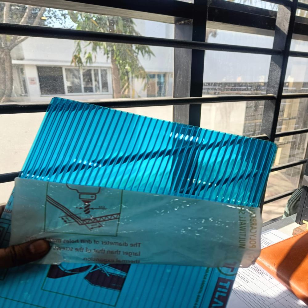 Polycarbonate Multiwall Sheet - Color: White/clear/blue/lake Blue/green/bronze/metallic Grey