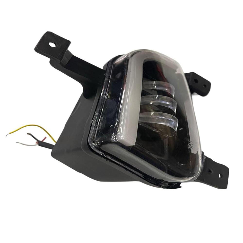 K D LED DRL Fog Lamp Set with Indicator for Mahindra Scorpio Mhawk HARLEY 2008-2017, Black