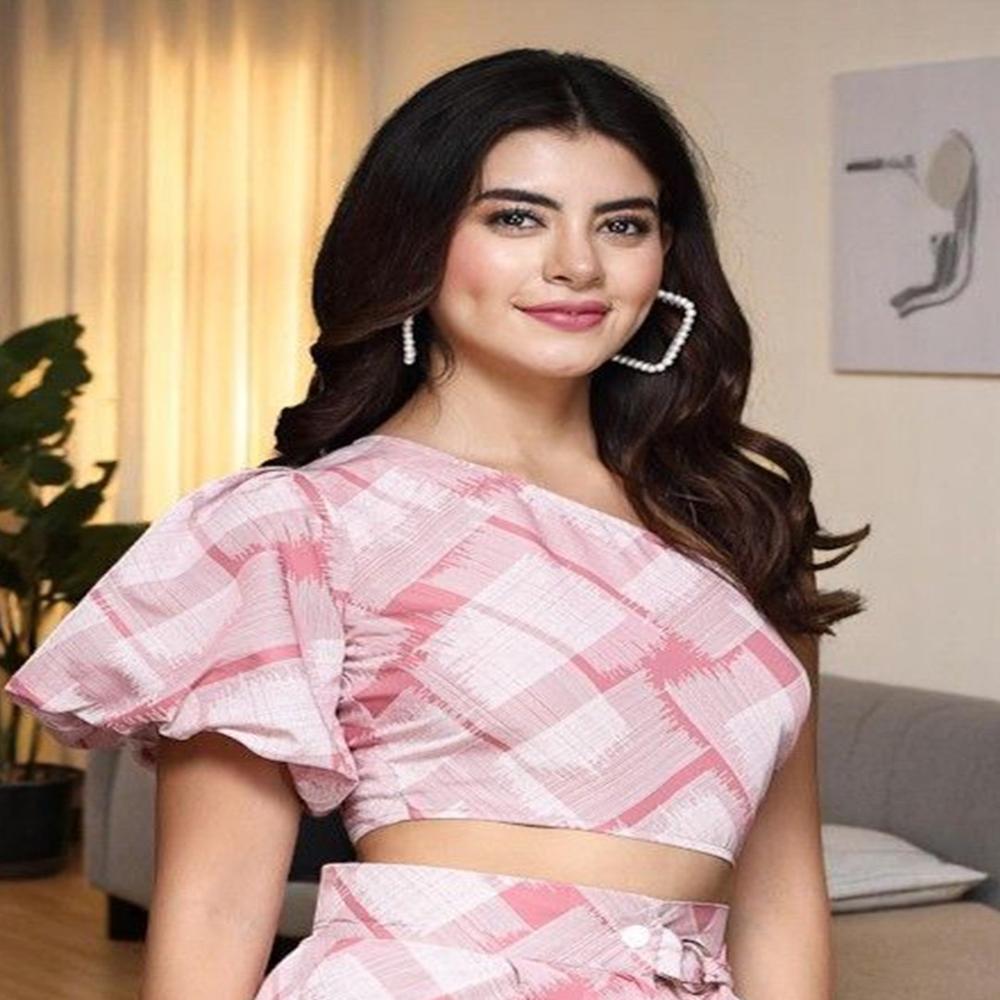 Abstract Printed One Shoulder Fit