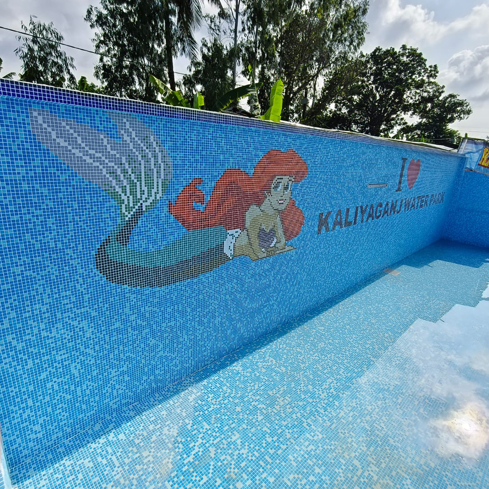 Outdoor Swimming Pool - Color: Blue