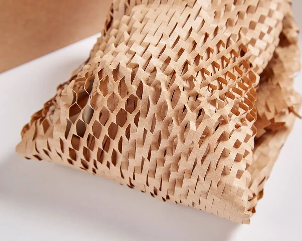 Honeycomb Paper Packaging - Recycled Brown Kraft Paper, 400mm X 100 Meter Roll | Eco-friendly Wrapping Solution For Automotive, Aerospace, Food, And Crafts