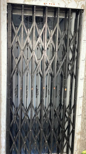 Industrial Good Elevator - Capacity: 1 Ton