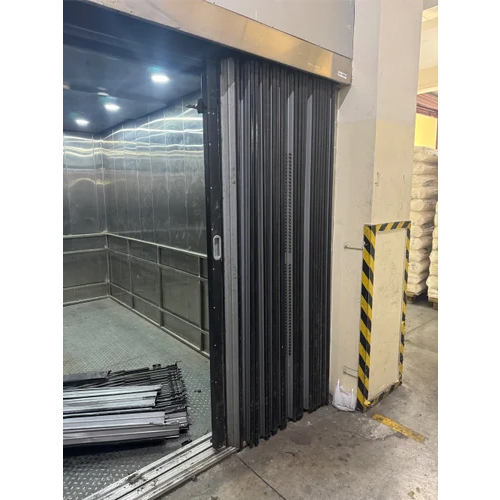 6 Feet Collapsible Lift - Material: Stainless Steel