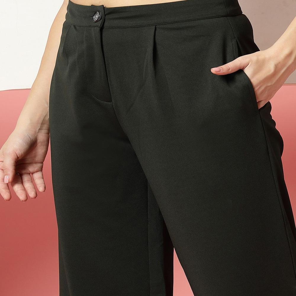 Women Relaxed Pleated Trousers